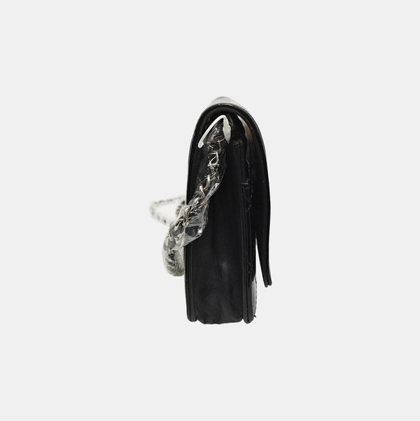 Authenticated pre-owned  Boy Chanel WOC Quilted Patent Leather Black - Shoulder Bag at Looply
