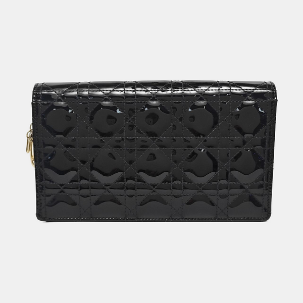Authenticated pre-owned  Lady Dior Cannage Patent Leather Black - Shoulder Bag at Looply
