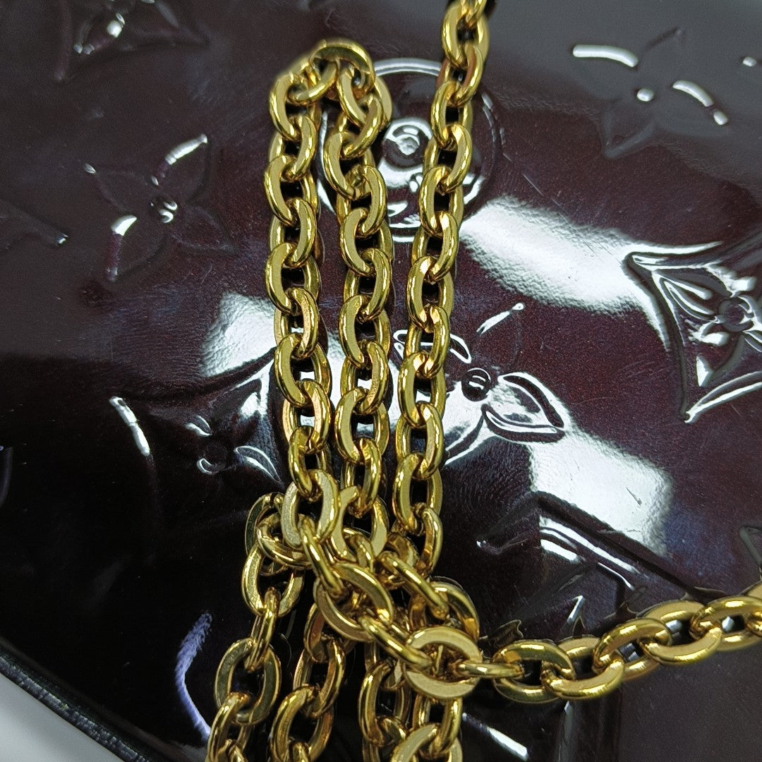 Authenticated pre-owned  Félicie Monogram Patent Leather Burgundy - Shoulder Bag at Looply
