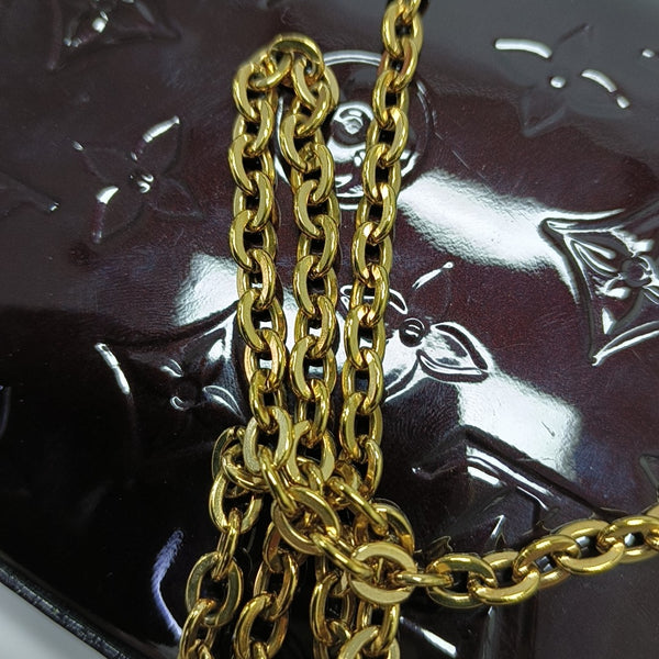 Authenticated pre-owned  Félicie Monogram Patent Leather Burgundy - Shoulder Bag at Looply