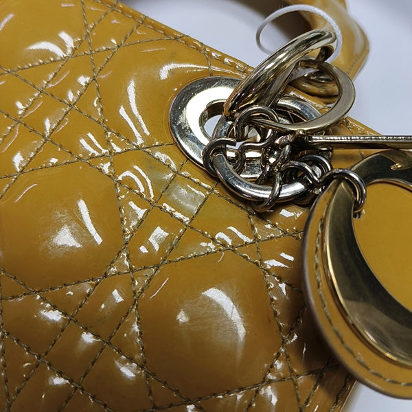 Authenticated pre-owned  Lady Dior Cannage Patent Leather Yellow - Shoulder Bag at Looply