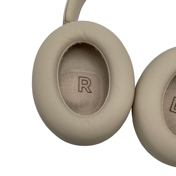 Authenticated pre-owned  QuietComfort Ultra II -  at Looply