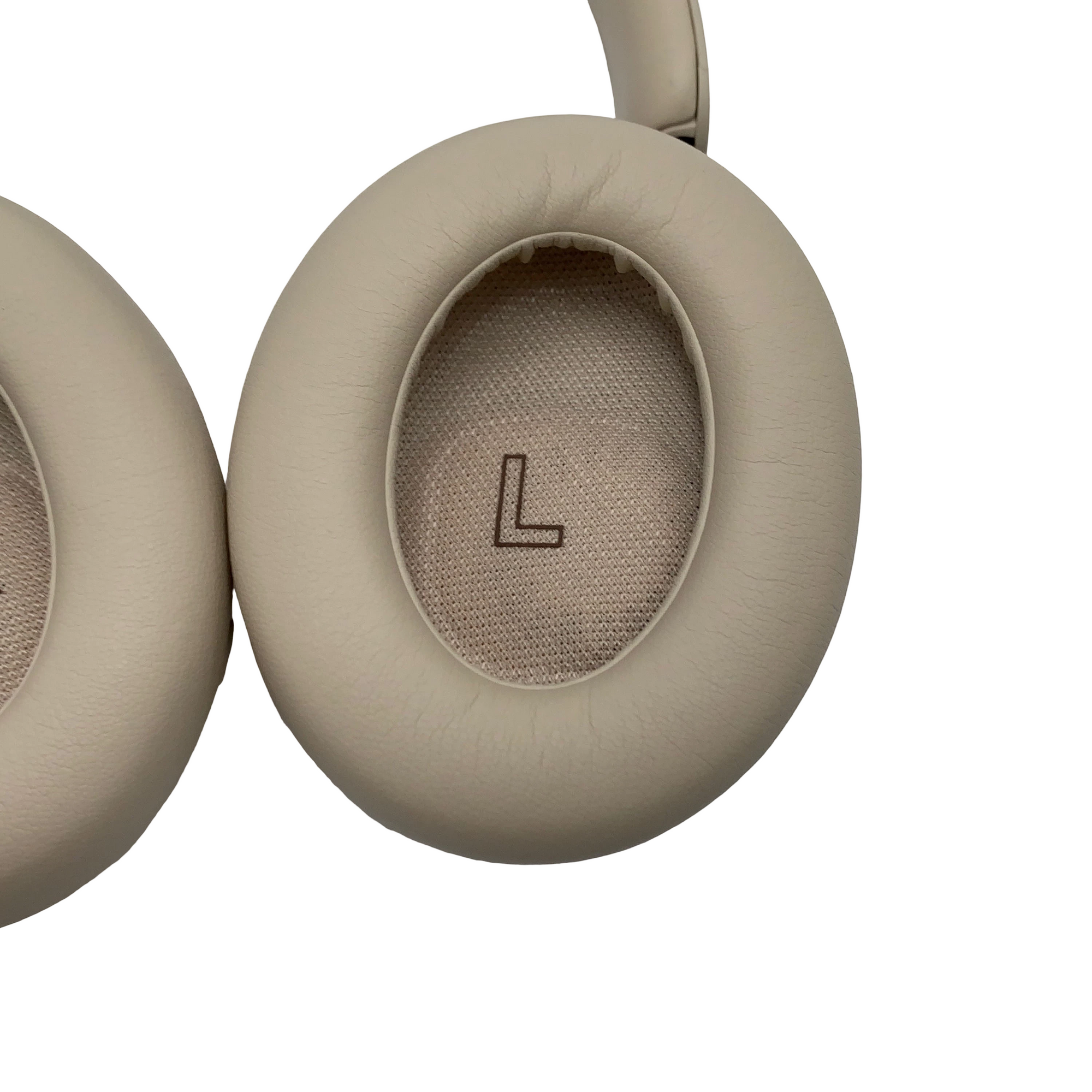 Authenticated pre-owned  QuietComfort Ultra II -  at Looply