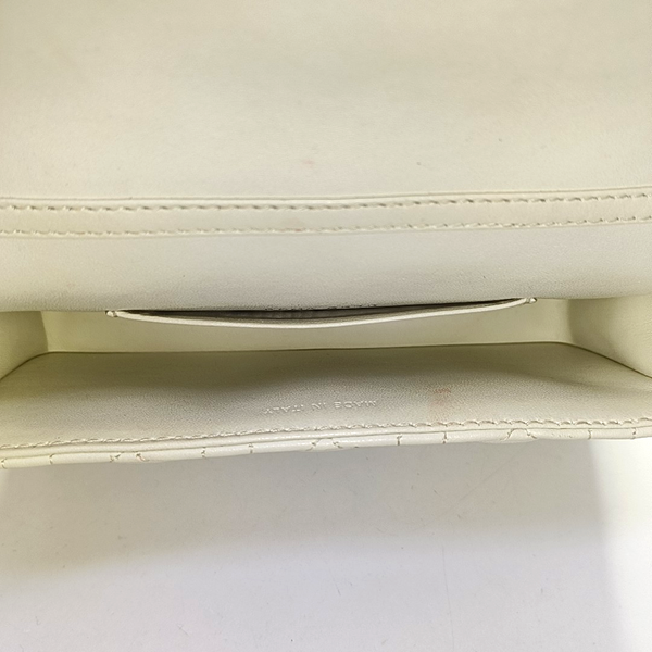 Authenticated pre-owned  Lady Dior Lambskin White - Shoulder Bag at Looply