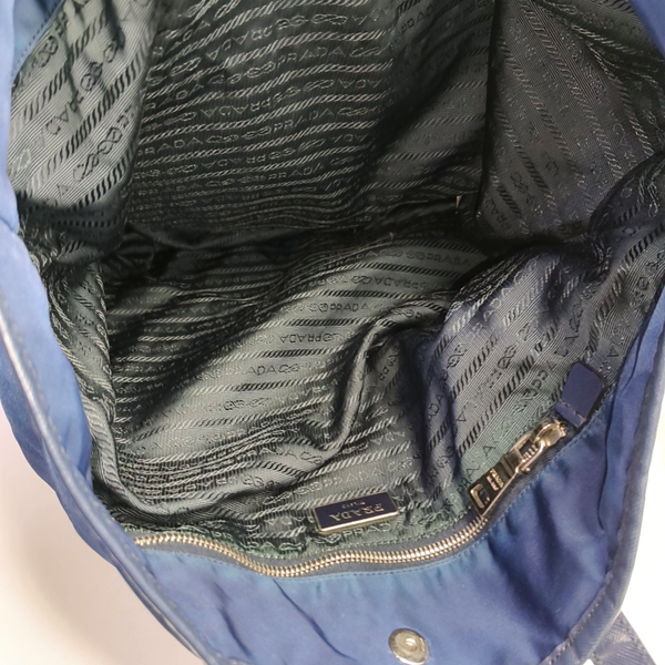 Authenticated pre-owned  Nylon Crossbody Bag Nylon Blue - Handbags at Looply