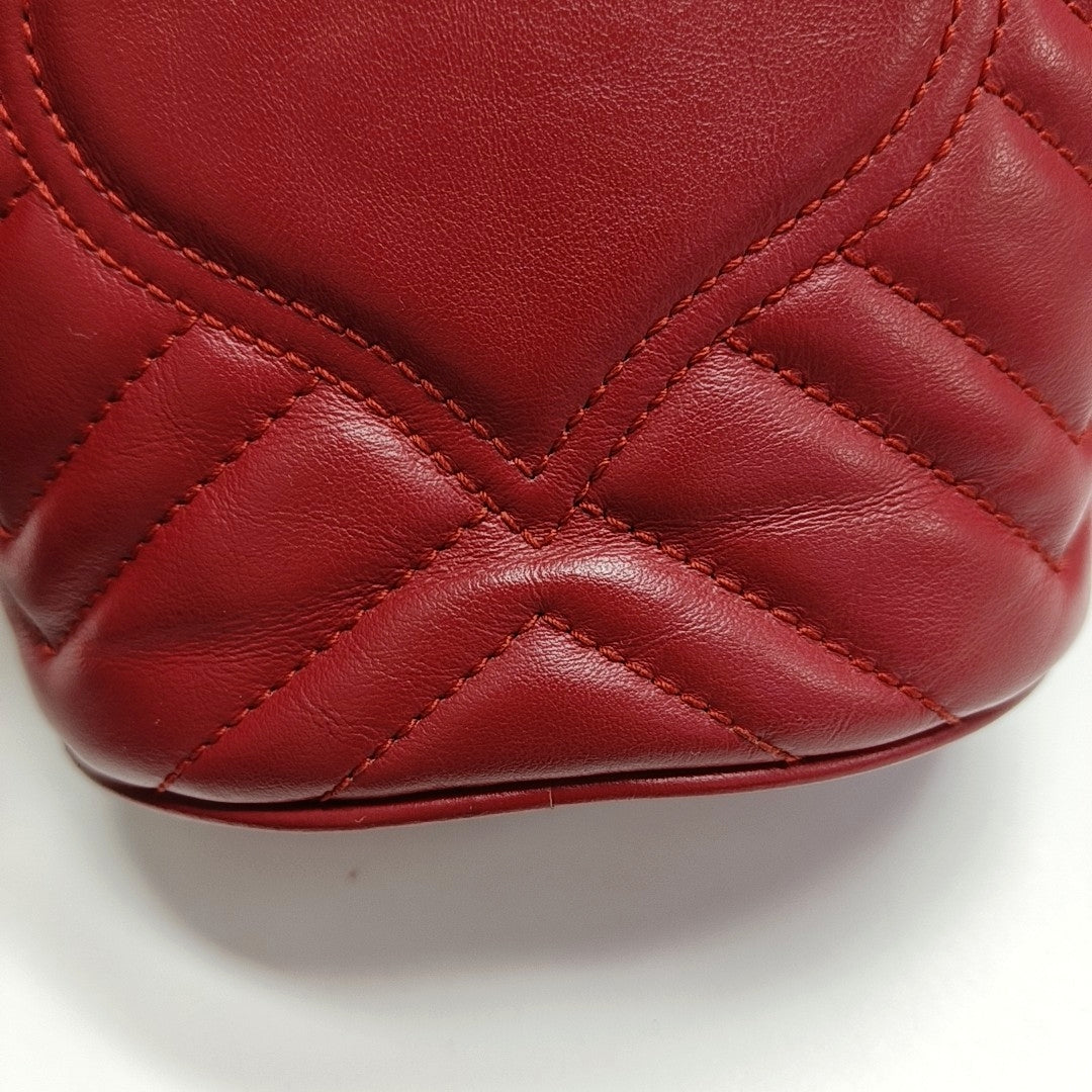 Authenticated pre-owned  GG Marmont Mini Calfskin Red - Shoulder Bag at Looply
