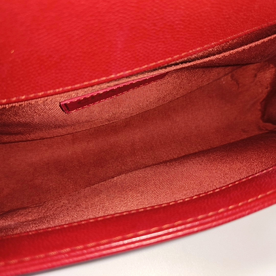 Authenticated pre-owned  Boy Chanel Medium Quilted Grained Calfskin Red - Shoulder Bag at Looply