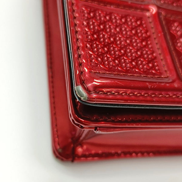 Authenticated pre-owned  Diorama Calfskin Red - Crossbody Bag at Looply
