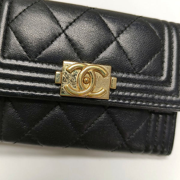 BOY CHANEL Quilted Lambskin Black - Image 9