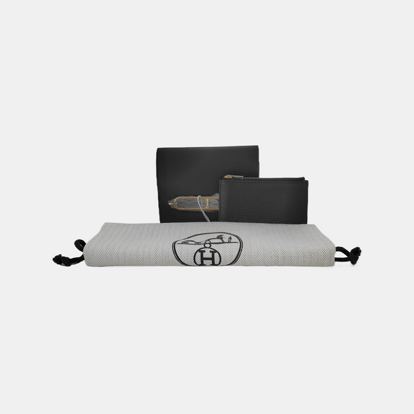 Authenticated pre-owned  Roulis Slim Chèvre Mysore Black Wallet - Wallet at Looply