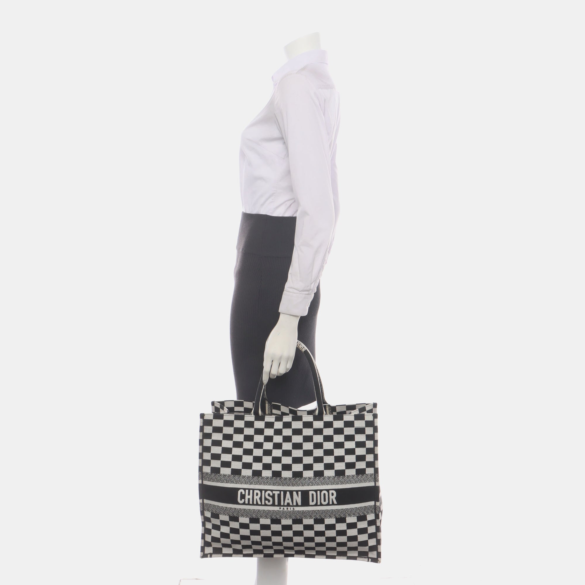 Authenticated pre-owned  Book Tote Large Canvas Black - Top Handle Bag at Looply