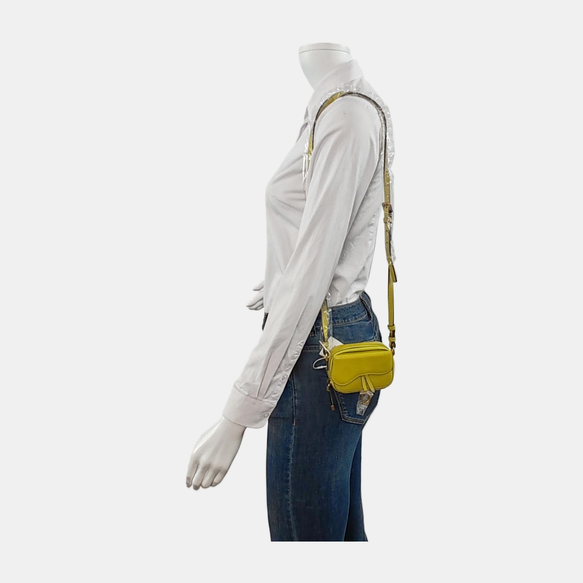 Authenticated pre-owned  Saddle Mini Lambskin Yellow - Shoulder Bag at Looply