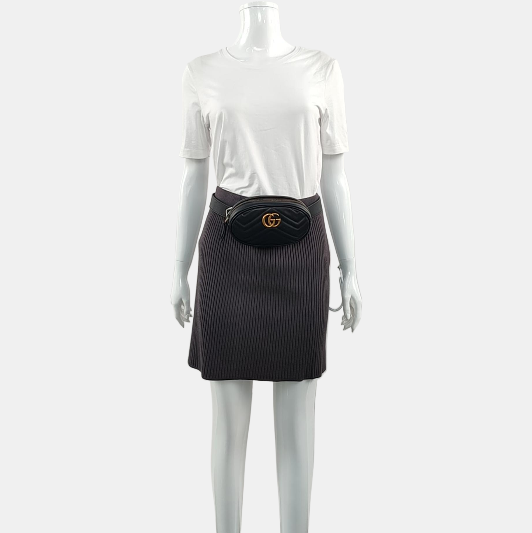 Authenticated pre-owned  GG Marmont Calfskin Black - Belt Bag at Looply
