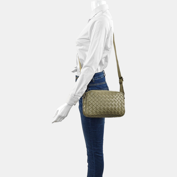Intrecciato Small Calfskin Gre - Image 4