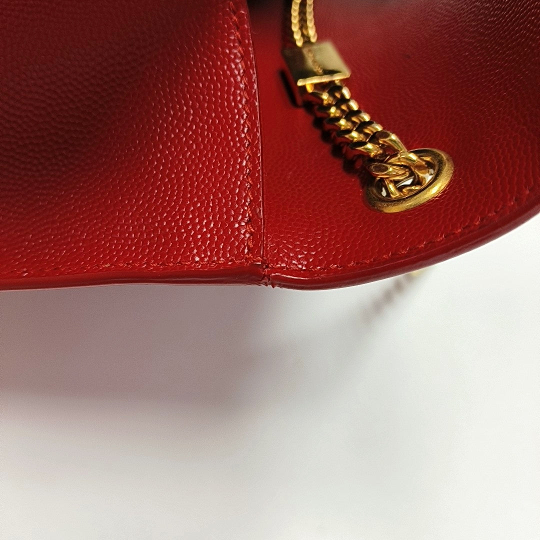 Authenticated pre-owned  KATE Medium Calfskin Red - Shoulder Bag at Looply