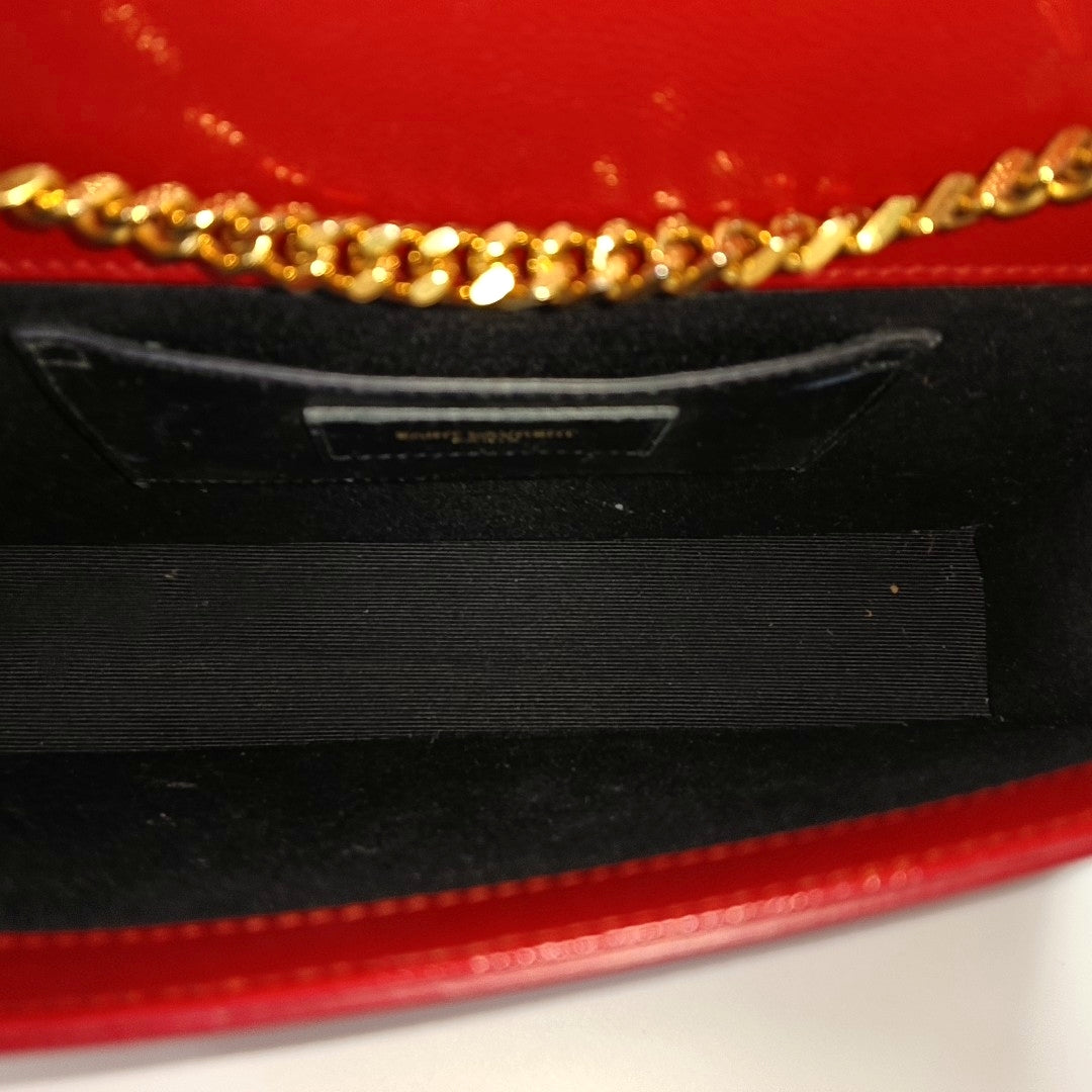 Authenticated pre-owned  KATE Medium Calfskin Red - Shoulder Bag at Looply