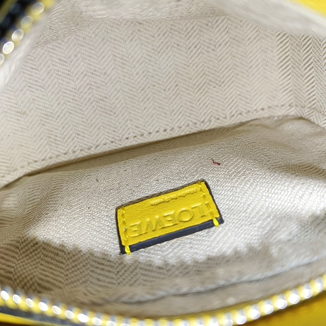 Authenticated pre-owned  Puzzle Calfskin Yellow - Shoulder Bag at Looply