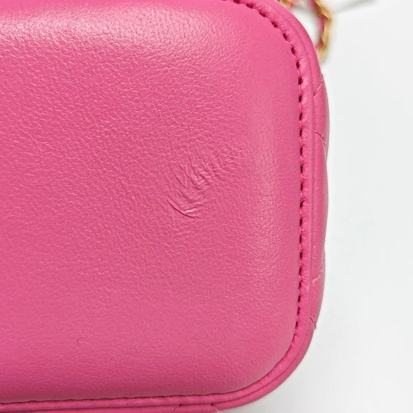 VANITY CASE Quilted Lambskin Pink - Image 9