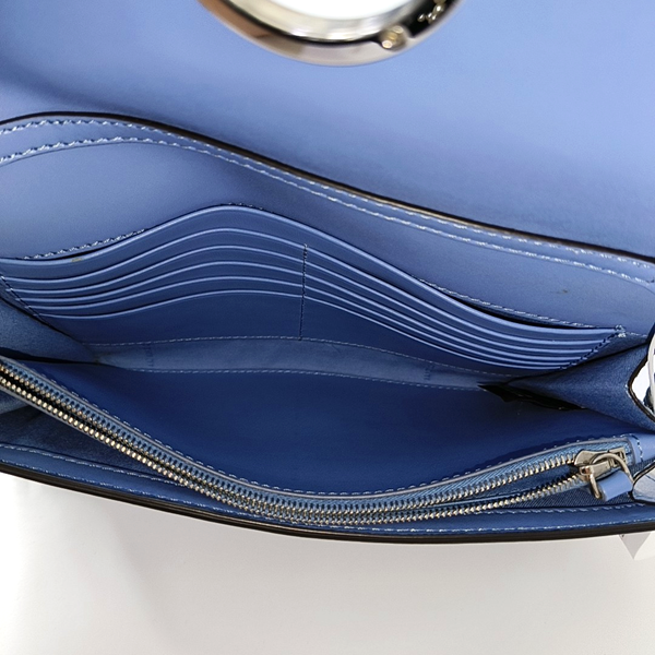 Authenticated pre-owned  Kan I F Calfskin Blue - Shoulder Bag at Looply