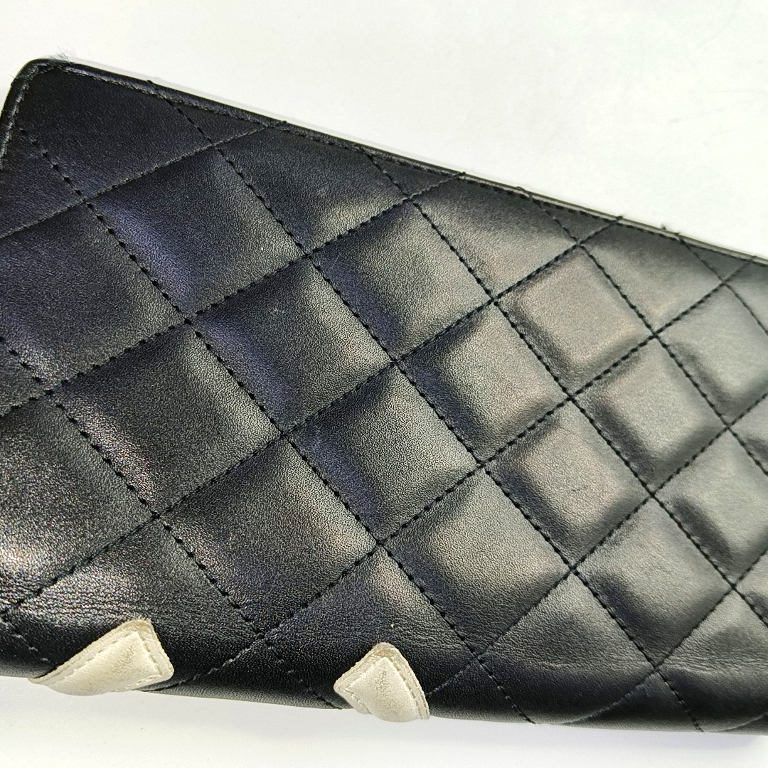 Authenticated pre-owned  Cambon Quilted Calfskin Black Wallet - Wallet at Looply