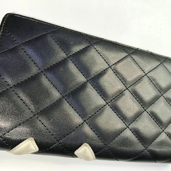 Authenticated pre-owned  Cambon Quilted Calfskin Black Wallet - Wallet at Looply