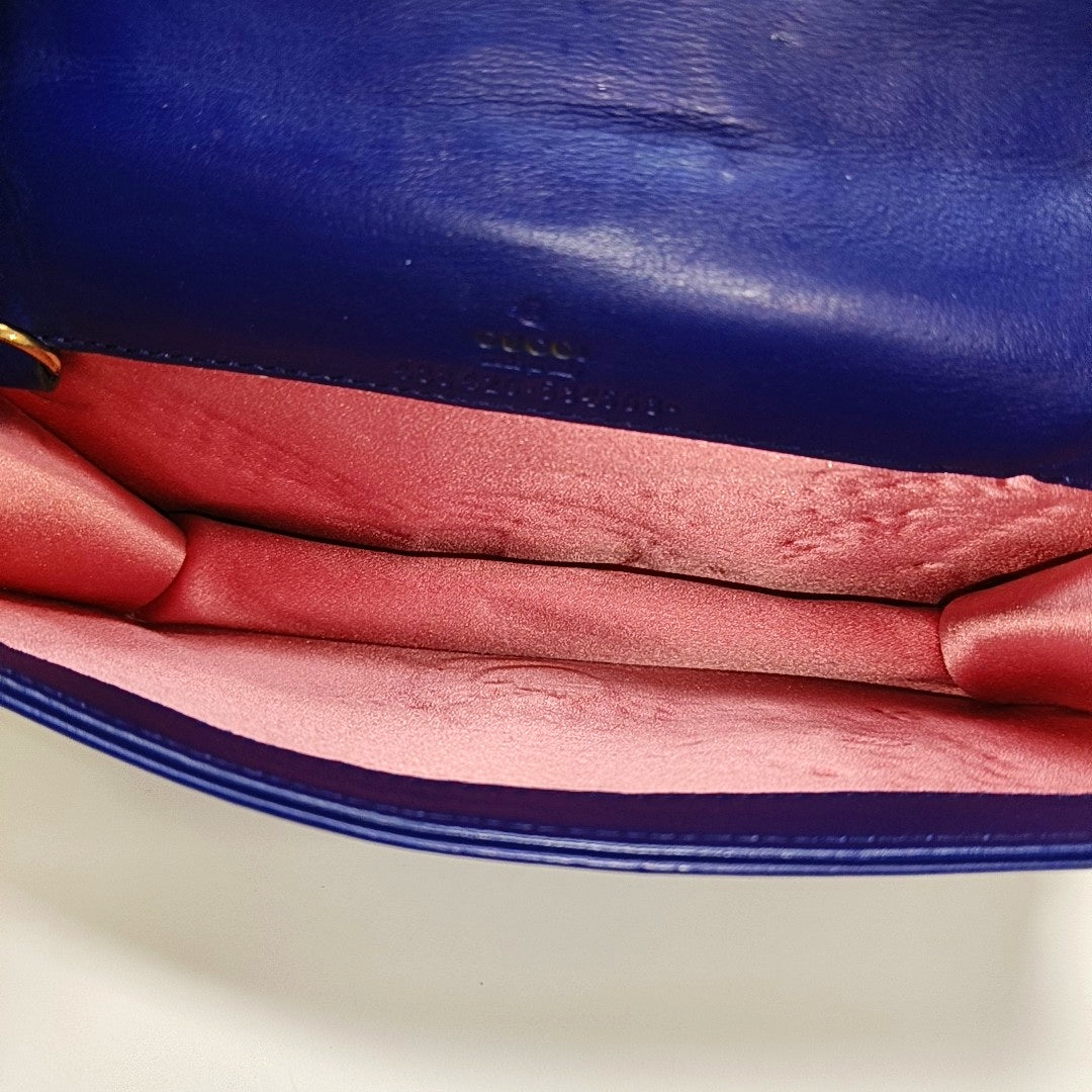 Authenticated pre-owned  GG Marmont Velvet Blue - Shoulder Bag at Looply
