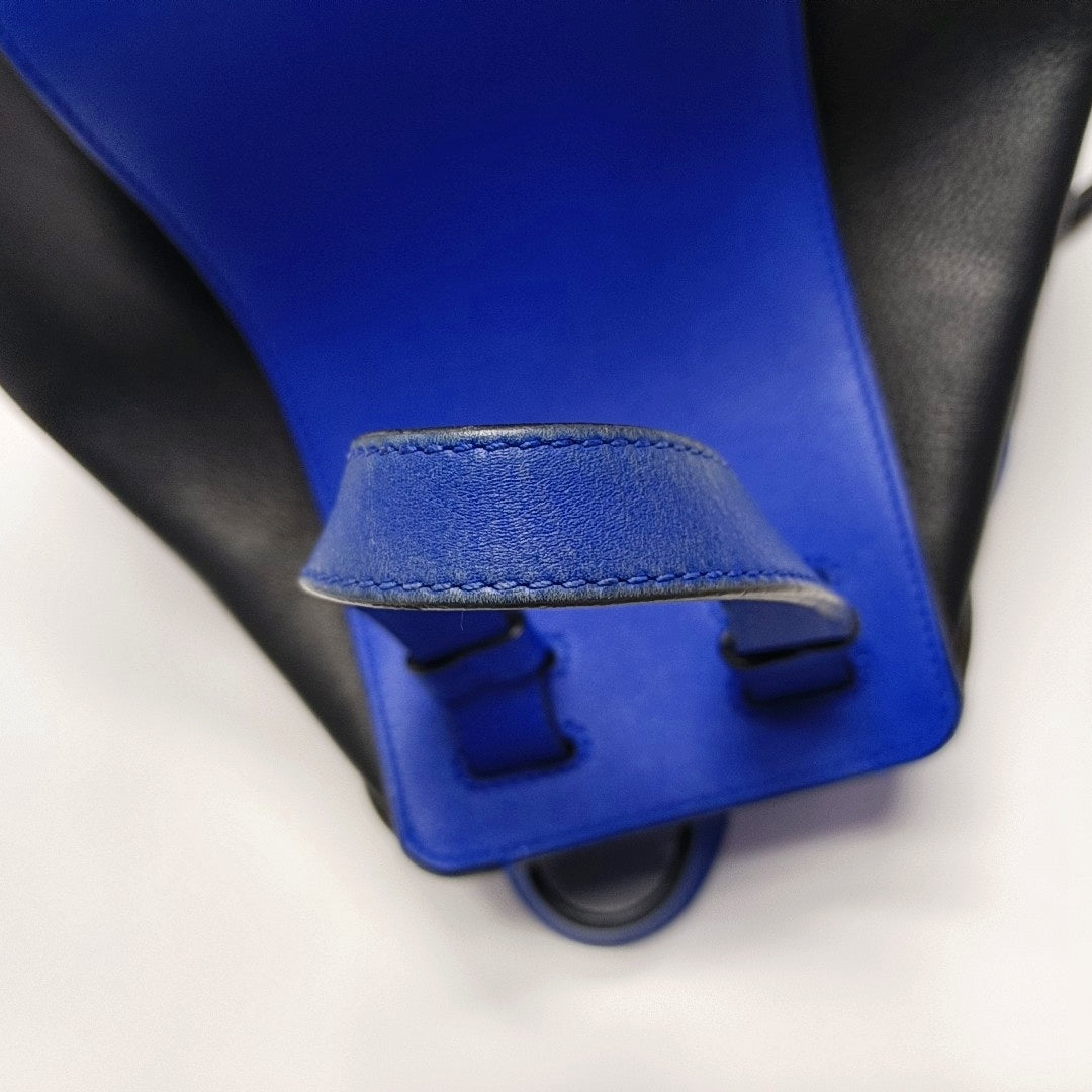 Authenticated pre-owned  Hammock Small Calfskin Blue - Shoulder Bag at Looply