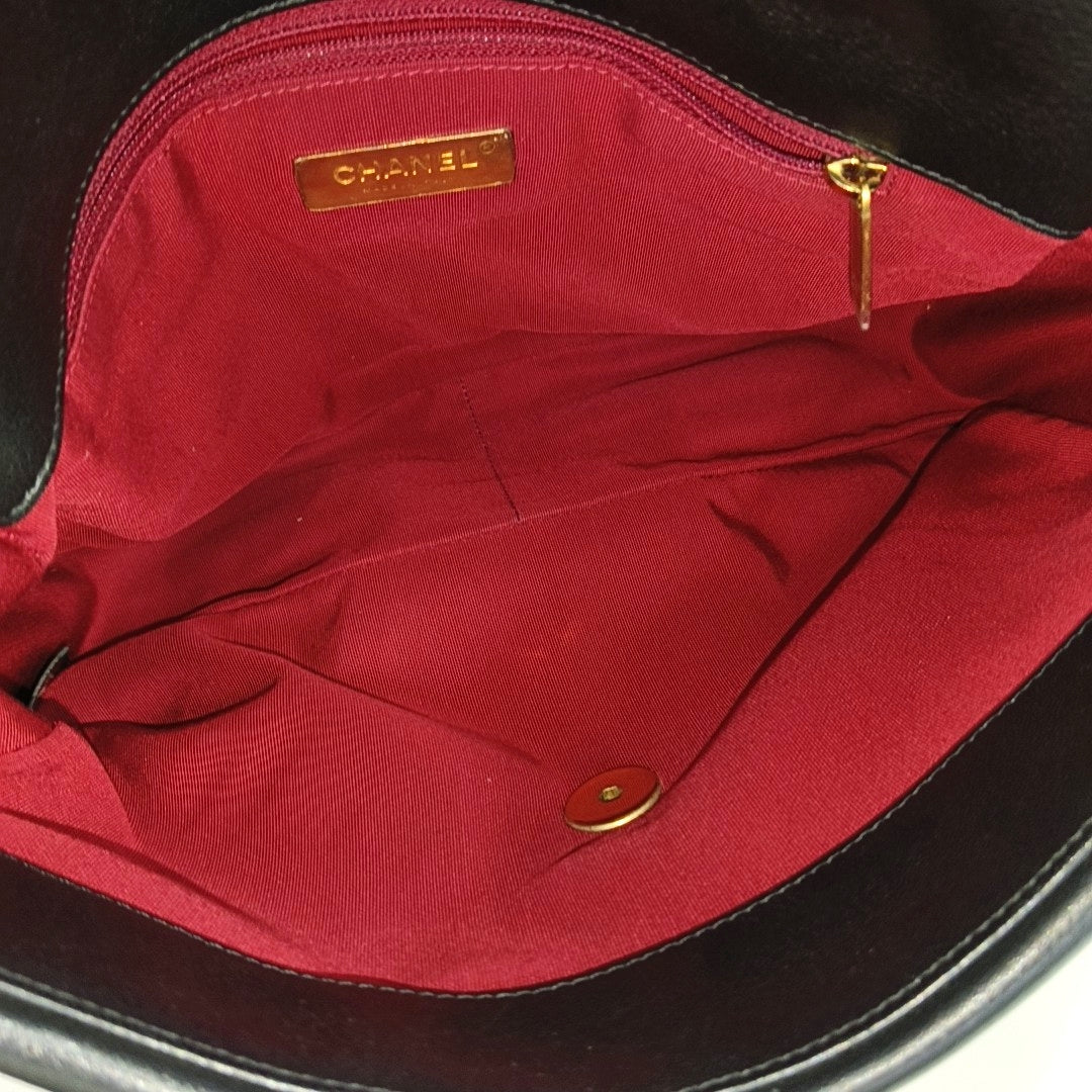 CHANEL 19 Large Quilted Lambskin Black