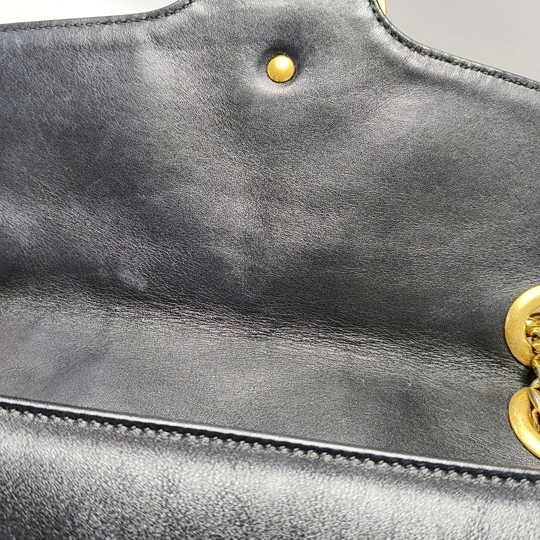 Authenticated pre-owned  GG Marmont Medium Calfskin Multicolor - Crossbody Bag at Looply