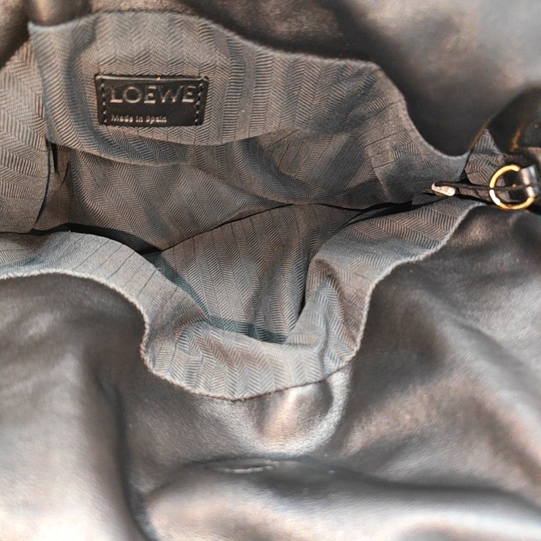Authenticated pre-owned  Flamenco Xl Calfskin Black - Shoulder Bag at Looply