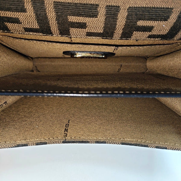 Canvas Shoulder Bag Brown