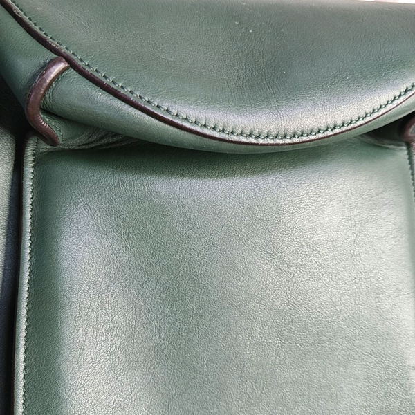 Authenticated pre-owned  Big Bag Calfskin Green - Shoulder Bag at Looply
