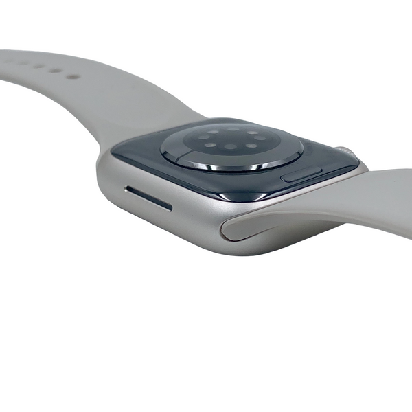 Authenticated pre-owned  Watch Series 9 -  at Looply