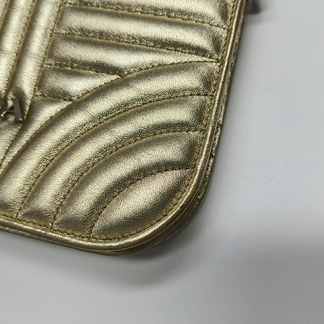 Authenticated pre-owned  Diagramme Lambskin Beige - Crossbody Bag at Looply