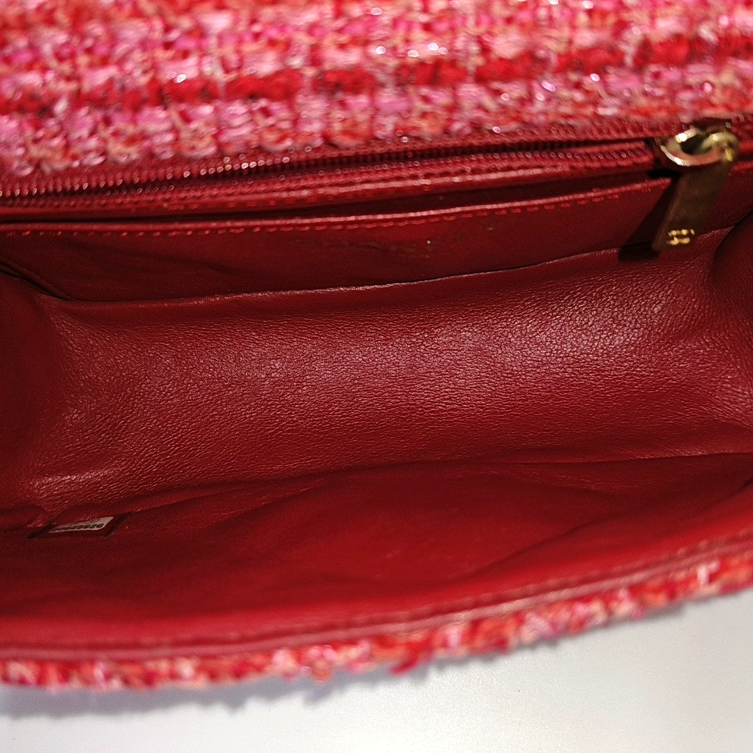 2.55 WOC Quilted Fabric Red