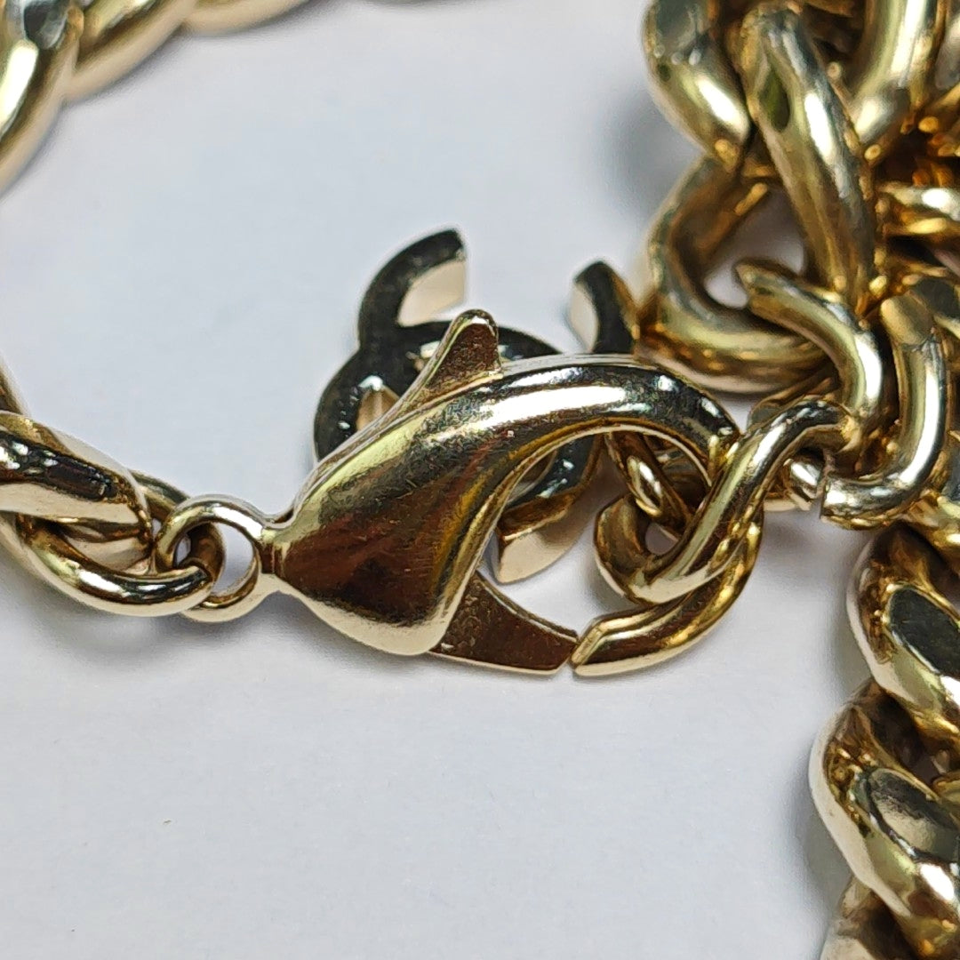 Authenticated pre-owned  Gold-tone Metal Gold Necklace - Necklace at Looply