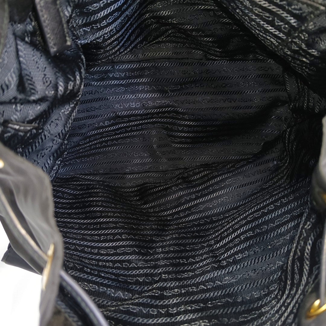 Vela Nylon Black
