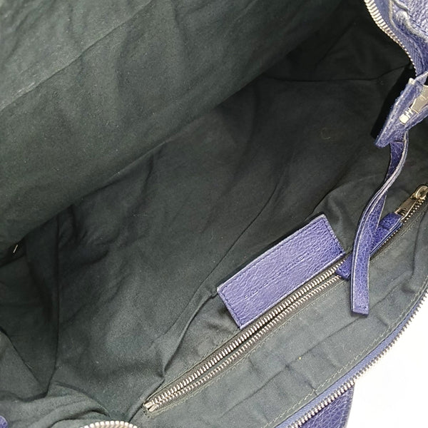 Authenticated pre-owned  Classic City Calfskin Blue - Shoulder Bag at Looply