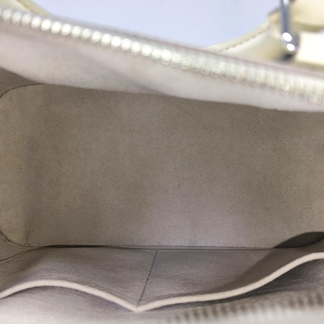Authenticated pre-owned  Alma PM Epi White - Shoulder Bag at Looply