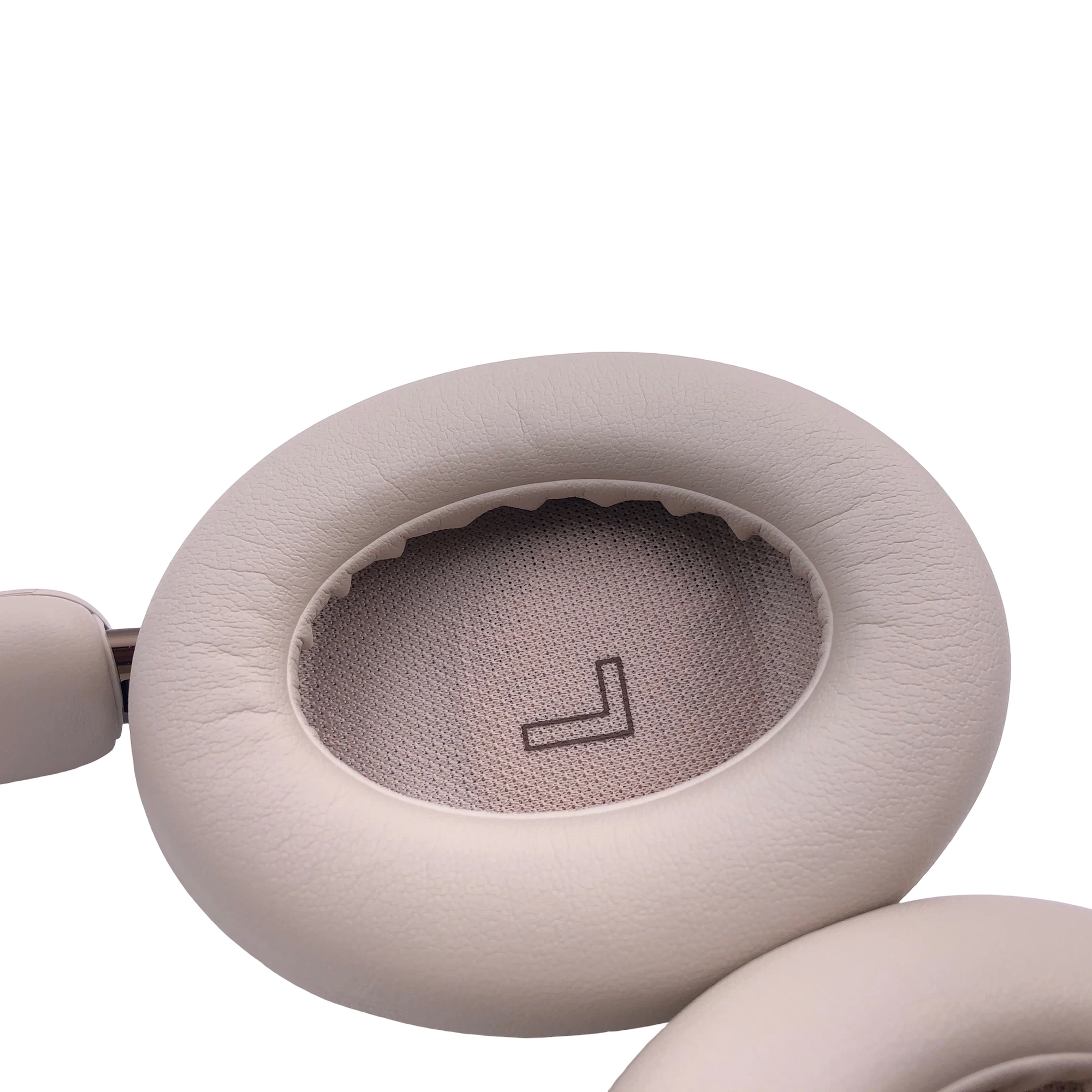 Authenticated pre-owned  QuietComfort Ultra II -  at Looply