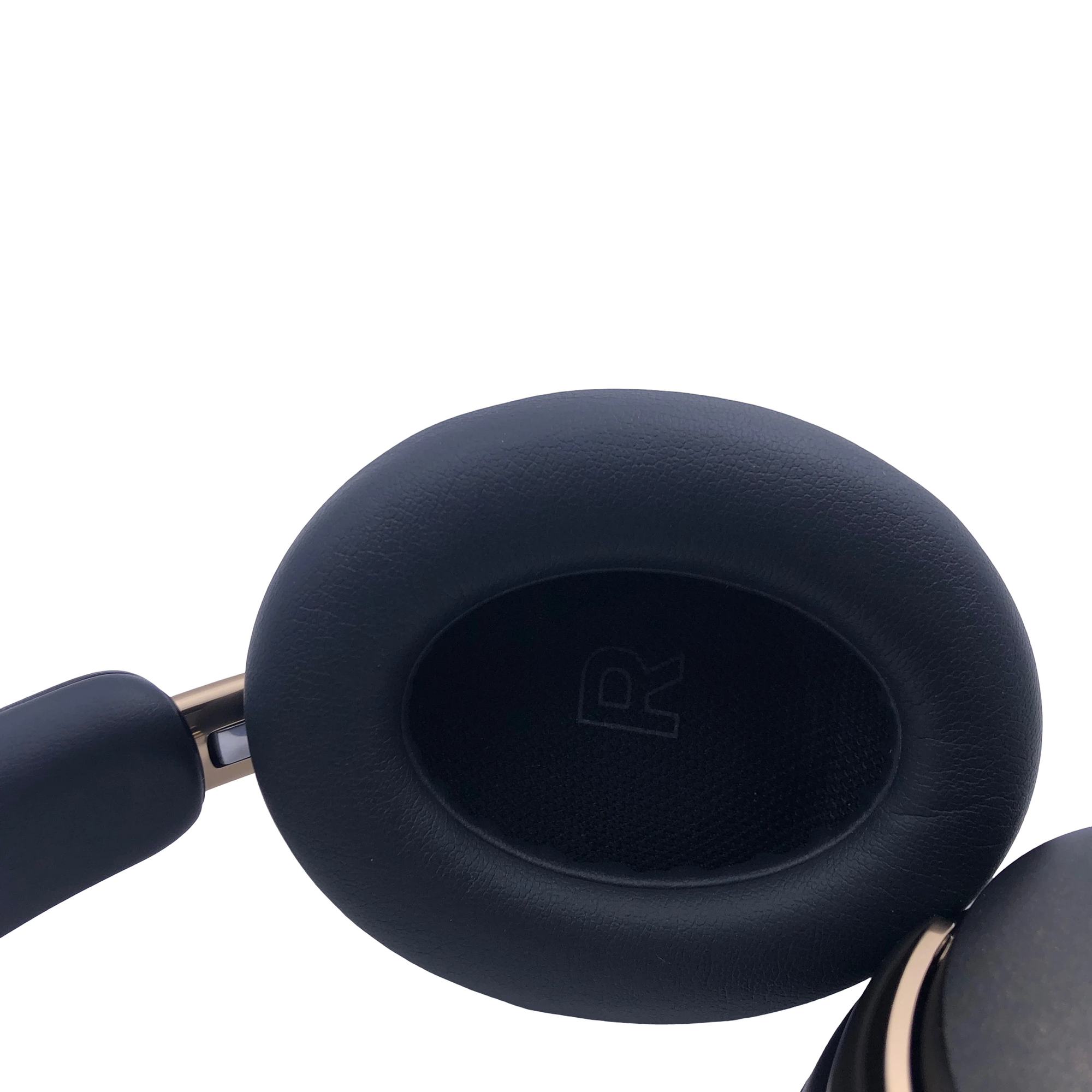 Authenticated pre-owned  QuietComfort Ultra II -  at Looply