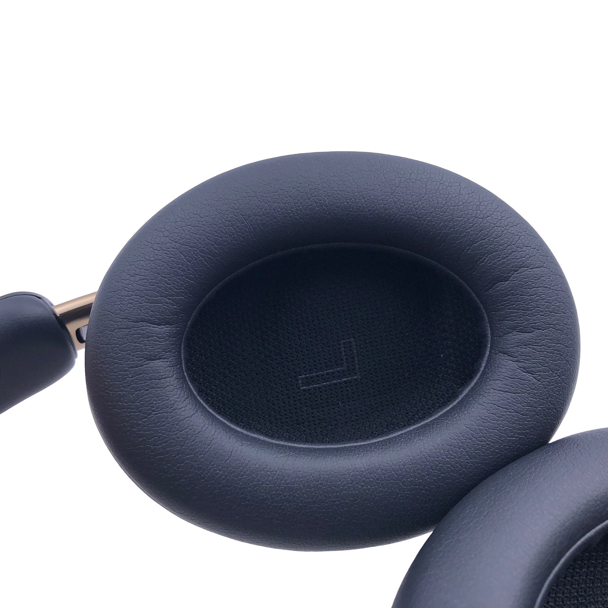 Authenticated pre-owned  QuietComfort Ultra II -  at Looply
