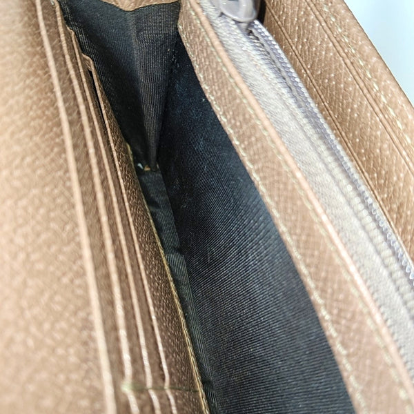 Authenticated pre-owned  Bree Monogram Canvas Beige Wallet - Wallet at Looply