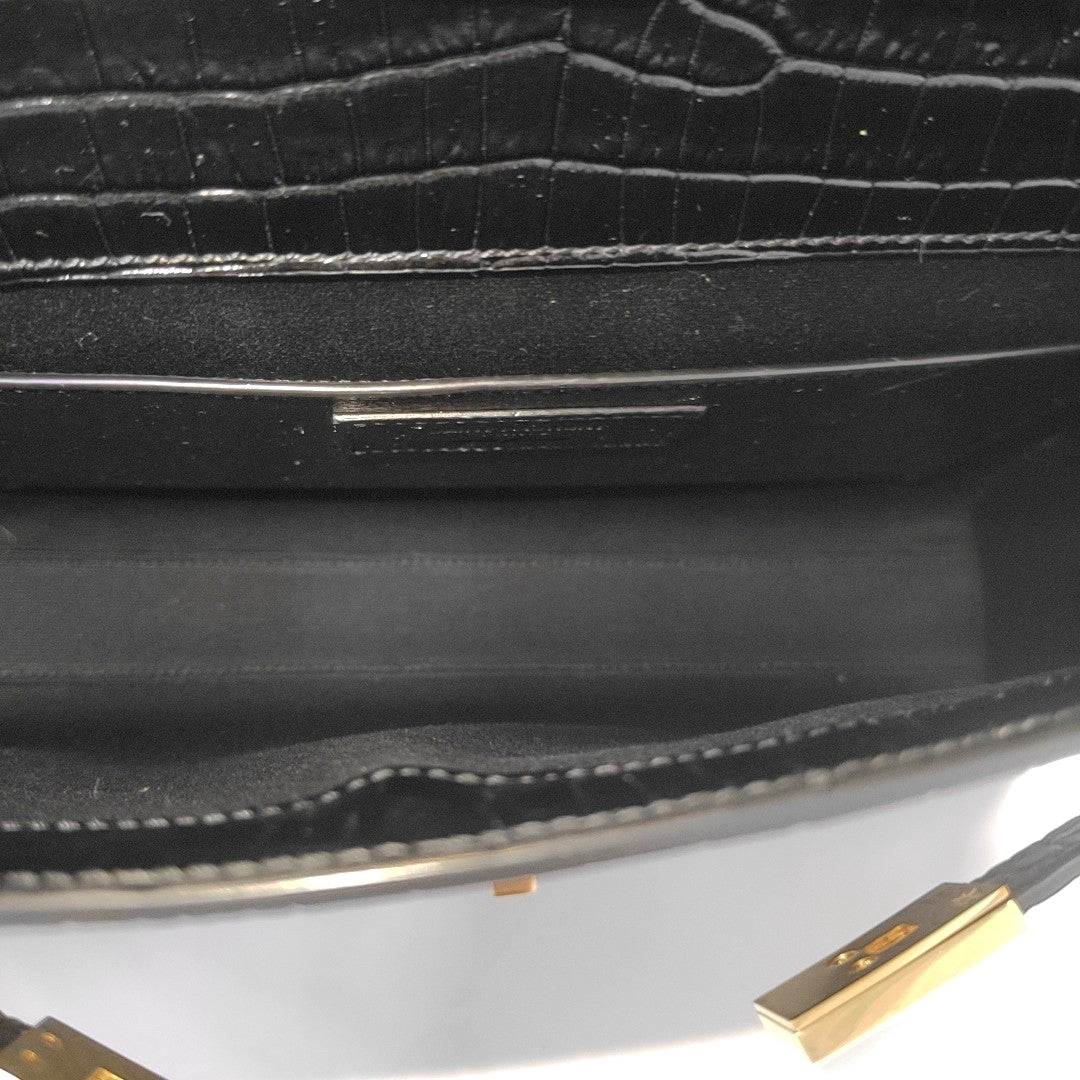 MANHATTAN Small Calfskin Black