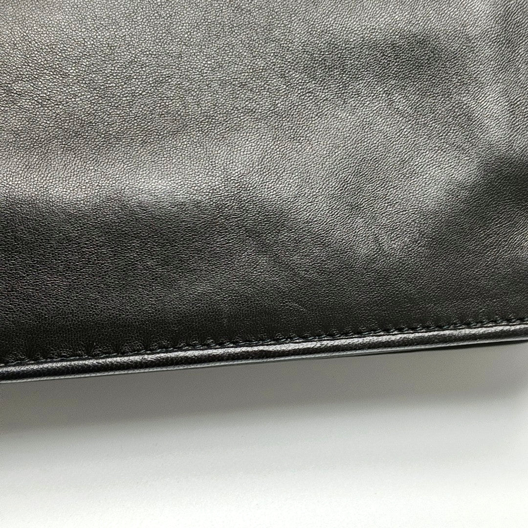 Authenticated pre-owned  Matelassé Lambskin Multicolor - Shoulder Bag at Looply