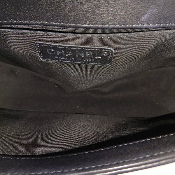 BOY CHANEL Medium Quilted Calfskin Black