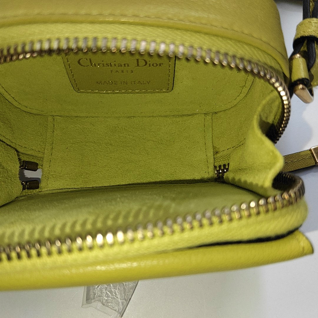 Authenticated pre-owned  Saddle Mini Lambskin Yellow - Shoulder Bag at Looply