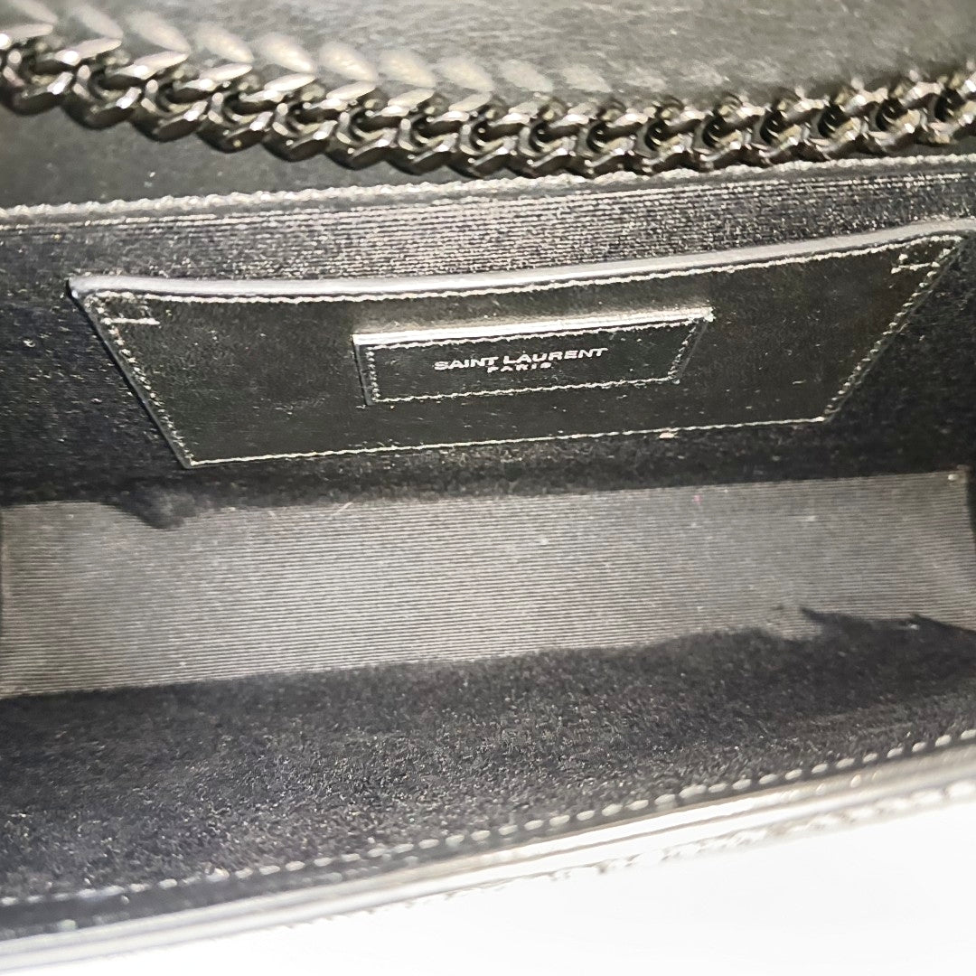 KATE Medium Python Black