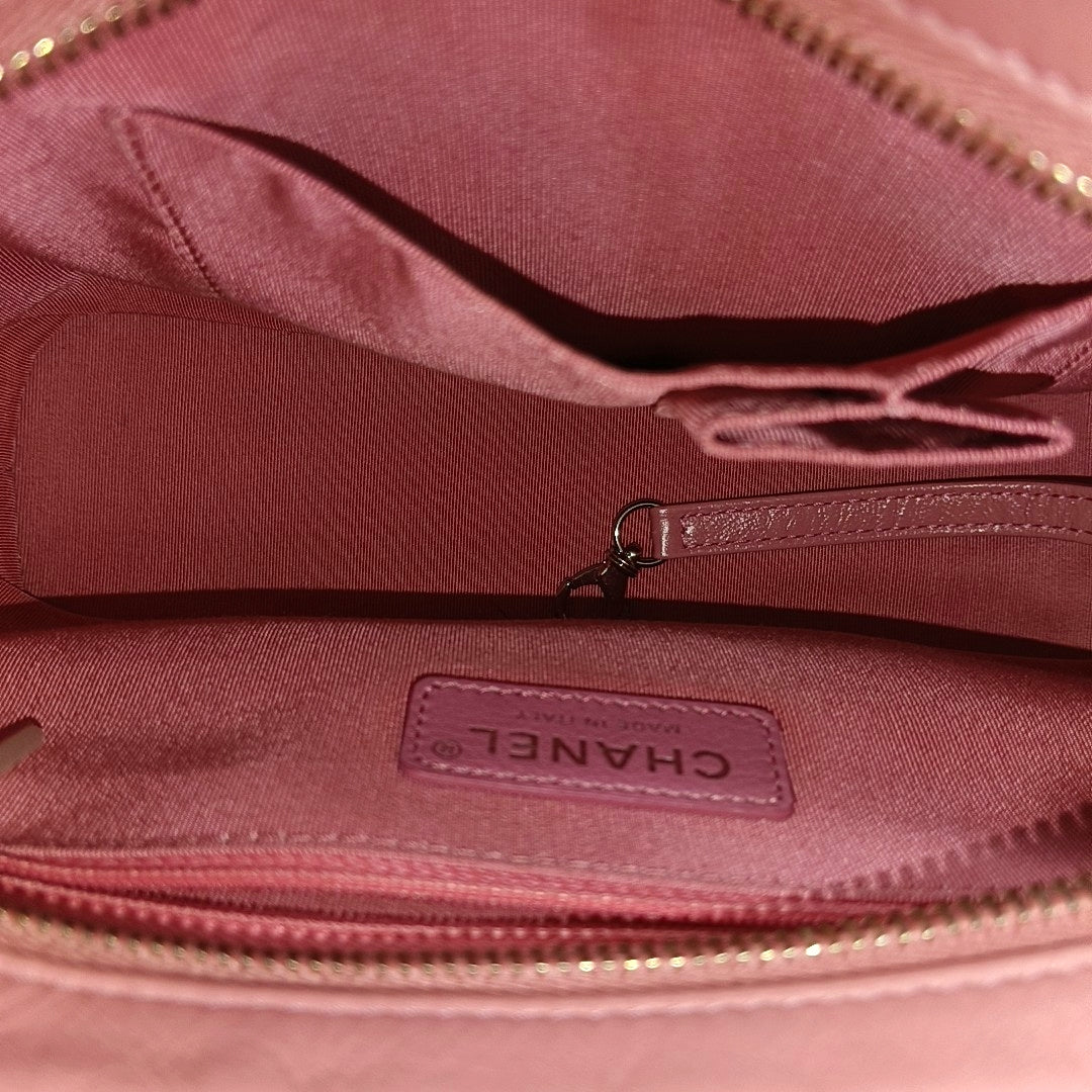 GABRIELLE Large Quilted Calfskin Red