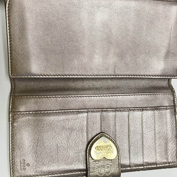 Authenticated pre-owned  Microguccissima Monogram Calfskin Gray Wallet - Wallet at Looply